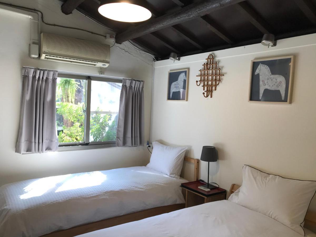 Naval Bureaucracy Apartment เกาสง ภายนอก รูปภาพ