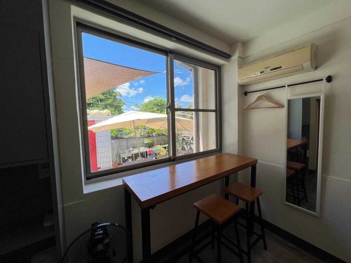 Naval Bureaucracy Apartment เกาสง ภายนอก รูปภาพ